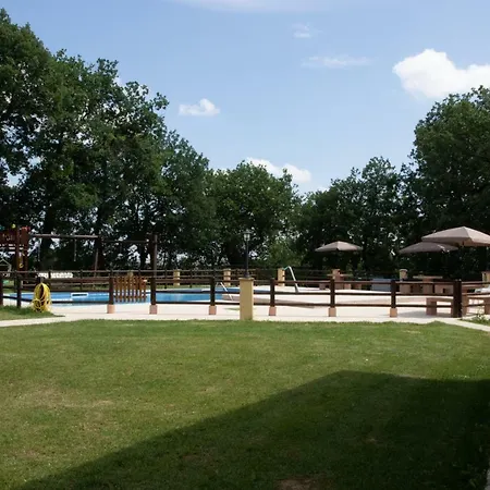 Borgopratole 农家乐 *